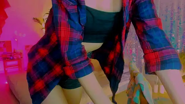 poli   online show from February 26, 2025, 12:52 am