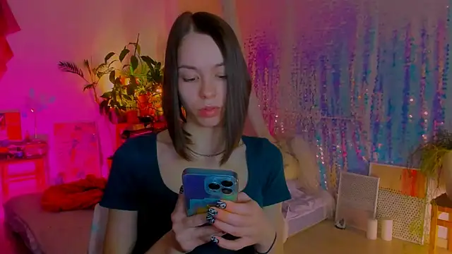 poli   online show from February 27, 2025, 9:58 pm