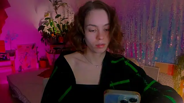 poli   online show from January 22, 2025, 7:24 pm