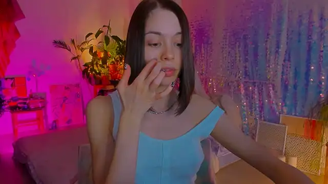 poli   online show from February 27, 2025, 3:26 pm