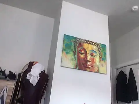 AceNSamara online show from November 28, 2025, 3:56 pm