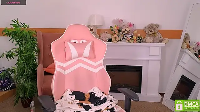 Snapshot of Grace_and__Jacob chatting on November 6, 2025, 7:01 am Grace and Jacob online show from November 6, 2025, 7:01 am