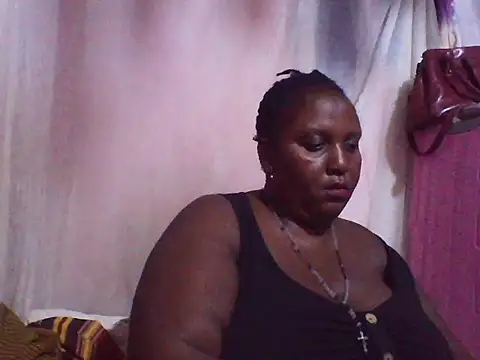 Snapshot of big_clits chatting on October 7, 2025, 10:55 pm big clits online show from October 7, 2025, 10:55 pm