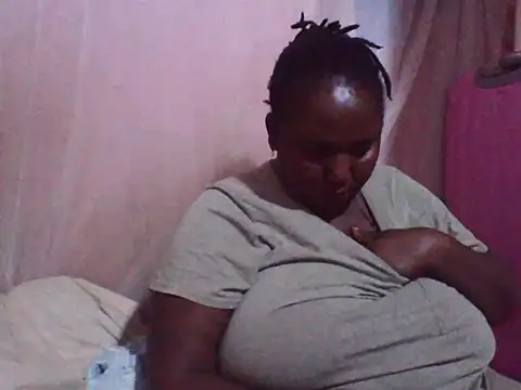 Snapshot of big_clits chatting on October 9, 2025, 2:34 am big clits online show from October 9, 2025, 2:34 am