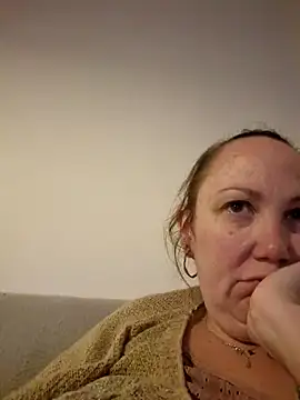 Wisie Cutie online show from March 7, 2025, 6:13 am