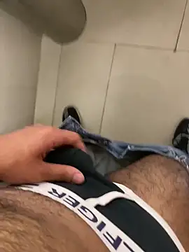 Snapshot of par_0111 chatting on March 3, 2026, 8:32 am par 0111 online show from March 3, 2026, 8:32 am