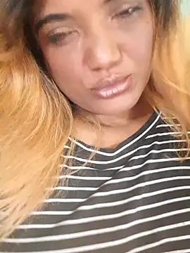 Indianpleasure300 online show from March 4, 2026, 8:05 pm