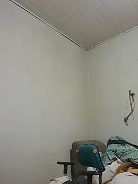 CrisSexShy online show from April 7, 2026, 12:45 am