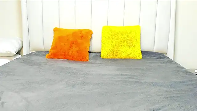  heavenlysent online show from February 7, 2026, 3:36 am