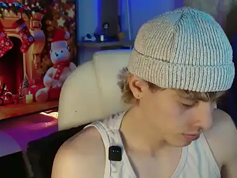 Snapshot of dimitri_tv chatting on December 18, 2025, 12:49 am dimitri tv online show from December 18, 2025, 12:49 am