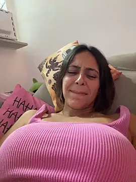 Snapshot of Gipoltergeist chatting on February 23, 2026, 4:03 am Gipoltergeist online show from February 23, 2026, 4:03 am