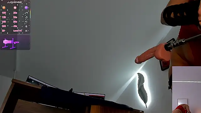 Snapshot of KarlaHartley chatting on February 12, 2026, 5:40 am KarlaHartley online show from February 12, 2026, 5:40 am