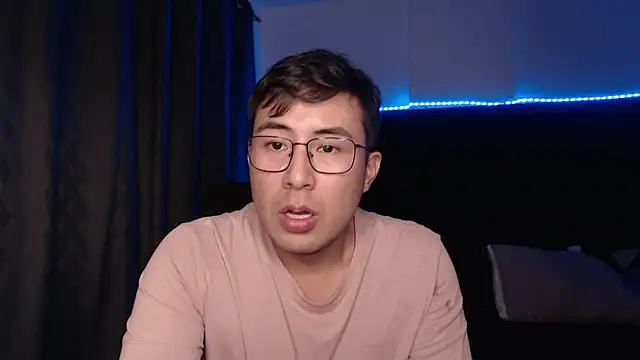 andrewmhilton  online show from March 31, 2026, 6:26 am