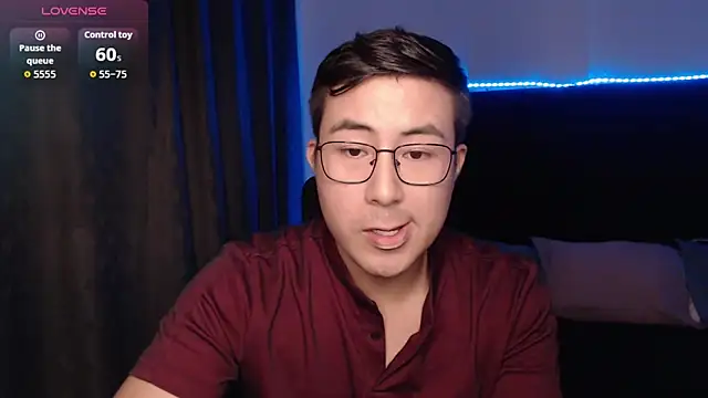 andrewmhilton  online show from April 15, 2026, 4:51 am