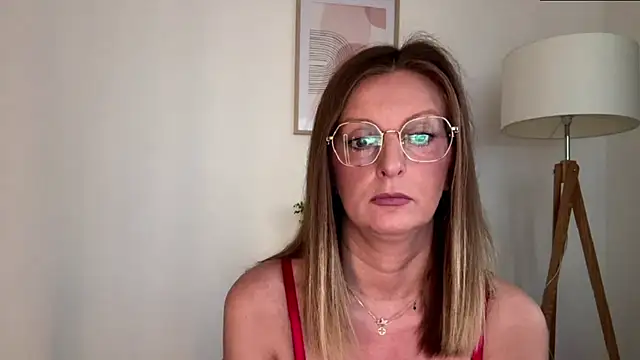 HornyJudith online show from March 31, 2026, 6:04 am