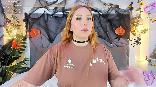 Snapshot of KiarhaTrixie chatting on October 30, 2025, 3:27 am KiarhaTrixie online show from October 30, 2025, 3:27 am