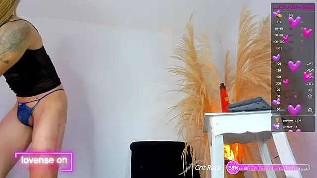 CRISTY LEWIS XX online show from January 3, 2025, 10:51 pm