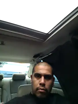 Stomps33 online show from October 25, 2025, 2:50 pm