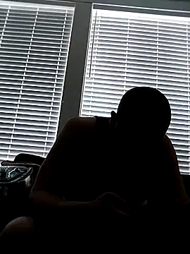 Stomps33 online show from February 22, 2025, 7:25 pm