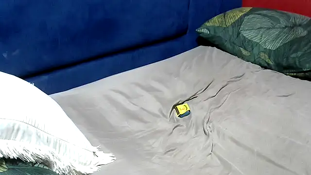 Snapshot of Lelety79 chatting on September 16, 2025, 4:46 am Lelety79 online show from September 16, 2025, 4:46 am