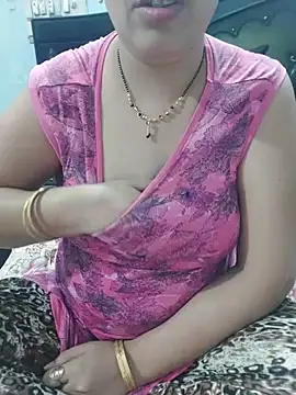 Poojabhabi101 online show from July 7, 2026, 5:16 pm