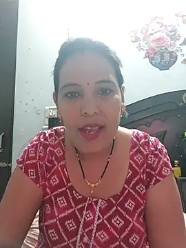 Snapshot of Poojabhabi101 chatting on February 14, 2026, 5:18 am Poojabhabi101 online show from February 14, 2026, 5:18 am