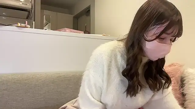 Ray-00 online show from February 3, 2025, 9:07 pm