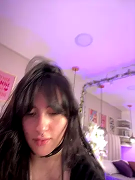 cute  cherry  online show from November 10, 2025, 9:20 pm