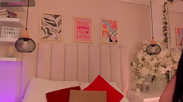 Snapshot of cute__cherry_ chatting on February 10, 2026, 8:19 pm cute cherry online show from February 10, 2026, 8:19 pm