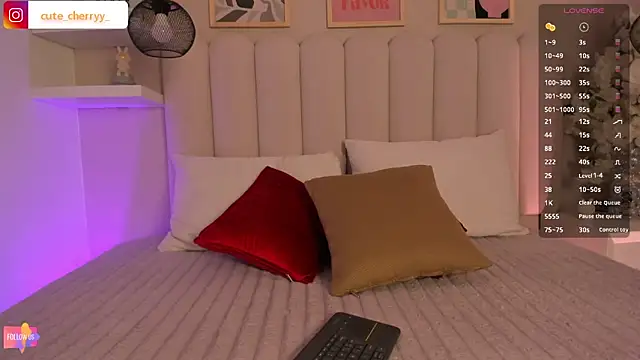 Snapshot of cute__cherry_ chatting on February 3, 2026, 8:14 pm cute cherry online show from February 3, 2026, 8:14 pm