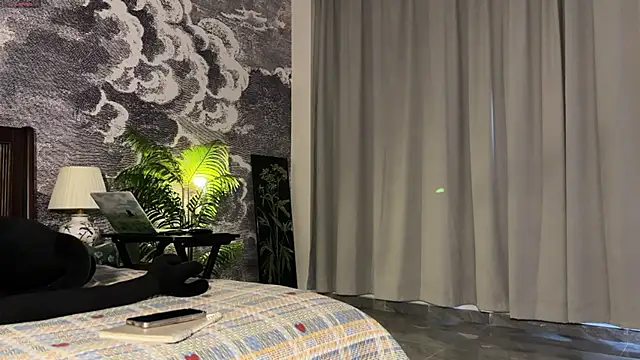 grandeeney online show from February 24, 2026, 7:09 am