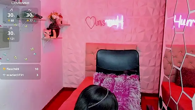 hurrencam online show from March 13, 2025, 4:12 pm