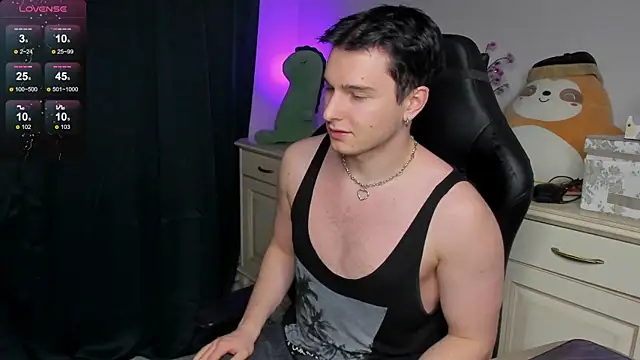 Vincent Strong online show from December 21, 2025, 1:46 pm