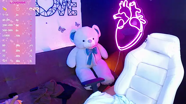 demyanderson  online show from January 16, 2025, 1:27 am