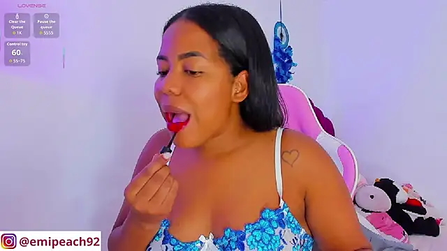 Snapshot of samanthaabloom chatting on November 27, 2025, 12:55 am samanthaabloom online show from November 27, 2025, 12:55 am