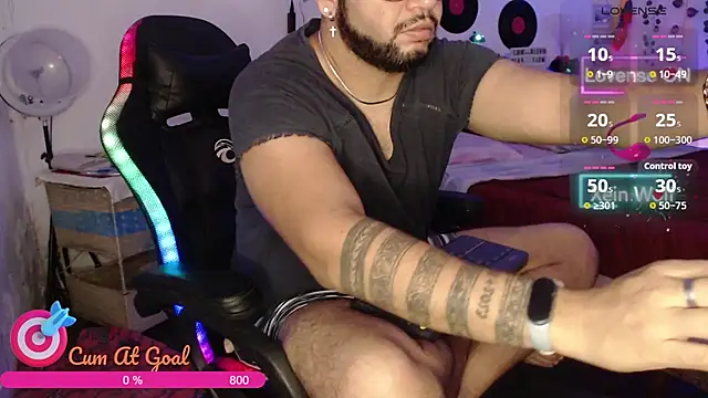 Xein WoIf online show from June 1, 2026, 1:28 am