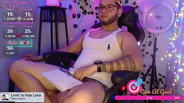 Xein WoIf online show from October 29, 2025, 2:32 am