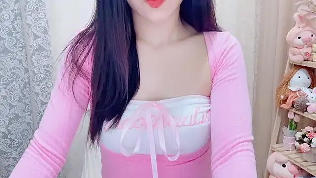 Rellababyy online show from September 25, 2025, 2:12 pm
