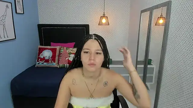 LORENADAVIES online show from December 24, 2024, 12:22 pm