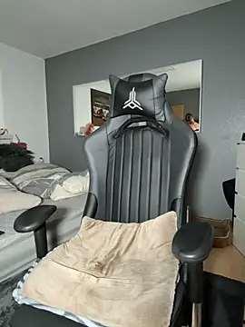 BunnyDiamond1 online show from September 10, 2025, 5:01 pm