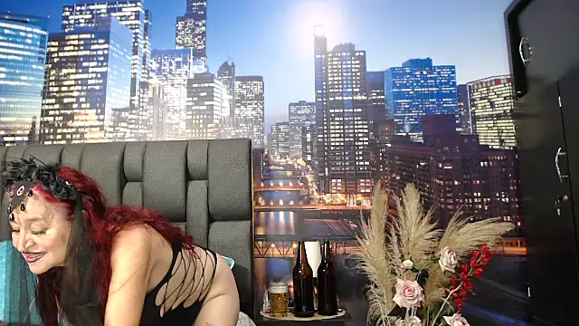 Lucy mature8 online show from April 23, 2026, 10:00 pm