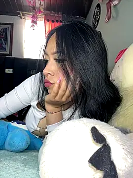 Noa Sakura  online show from October 12, 2025, 8:21 pm