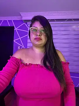 Snapshot of MiiaaJoness chatting on October 21, 2025, 2:49 pm MiiaaJoness online show from October 21, 2025, 2:49 pm