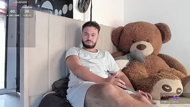 Snapshot of JacoLive chatting on February 5, 2026, 4:36 pm JacoLive online show from February 5, 2026, 4:36 pm