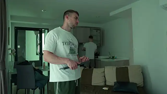 Snapshot of enjoy_me chatting on February 8, 2026, 1:47 am enjoy me online show from February 8, 2026, 1:47 am