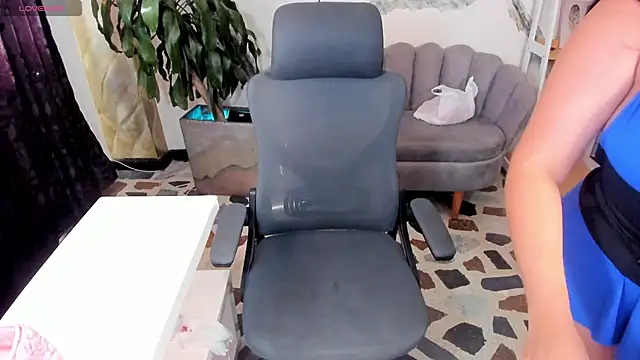 CelesteBrucee online show from February 8, 2026, 8:06 pm