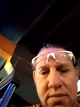 Snapshot of will1980 chatting on February 6, 2026, 5:09 pm will1980 online show from February 6, 2026, 5:09 pm