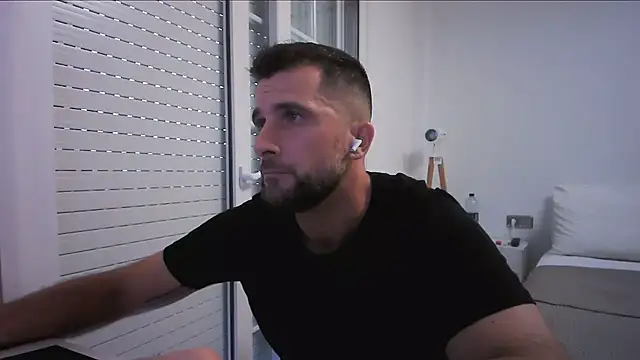 alex877x online show from July 18, 2026, 5:54 pm