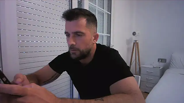 alex877x online show from July 6, 2026, 7:48 am