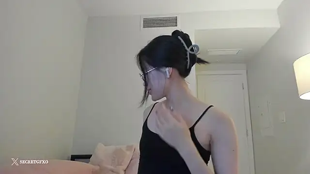 Snapshot of secretgirlfriendxo chatting on January 29, 2025, 1:38 pm secretgirlfriendxo online show from January 29, 2025, 1:38 pm